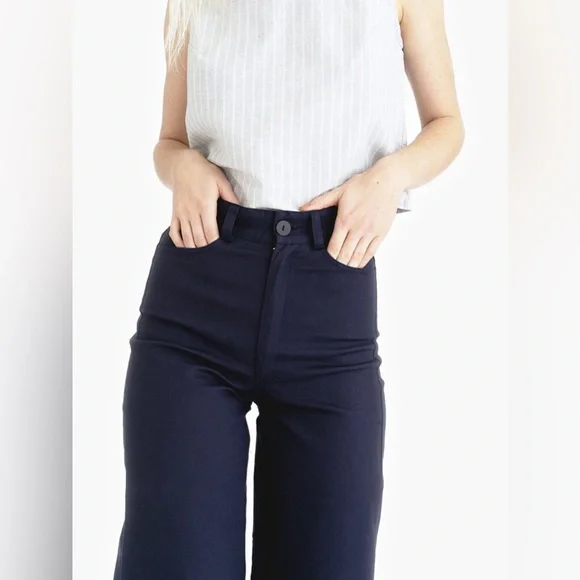 Laude the label Tribe alive navy blue wide leg cropped pants size 6 - Picture 3 of 4